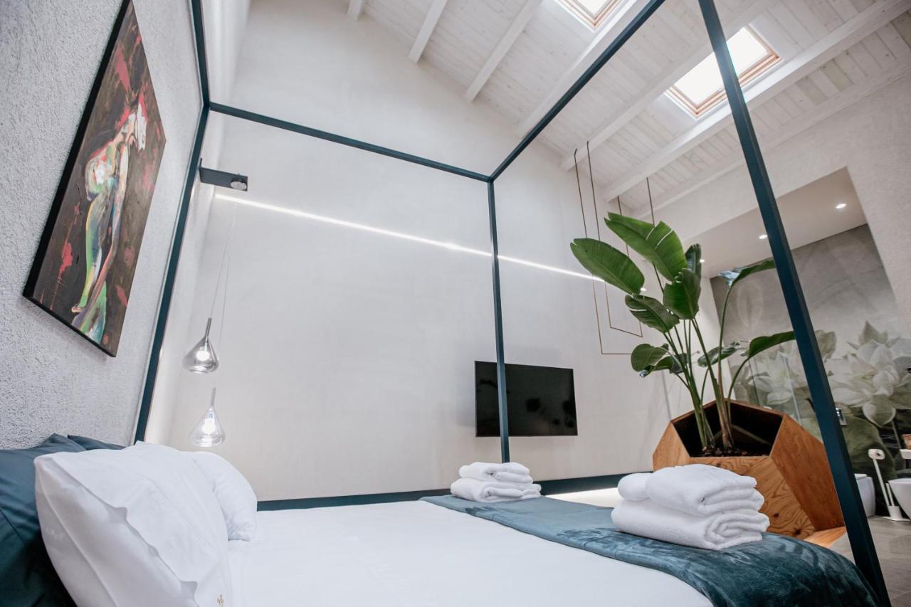 Ficopala Suites Syracuse Bagian luar foto