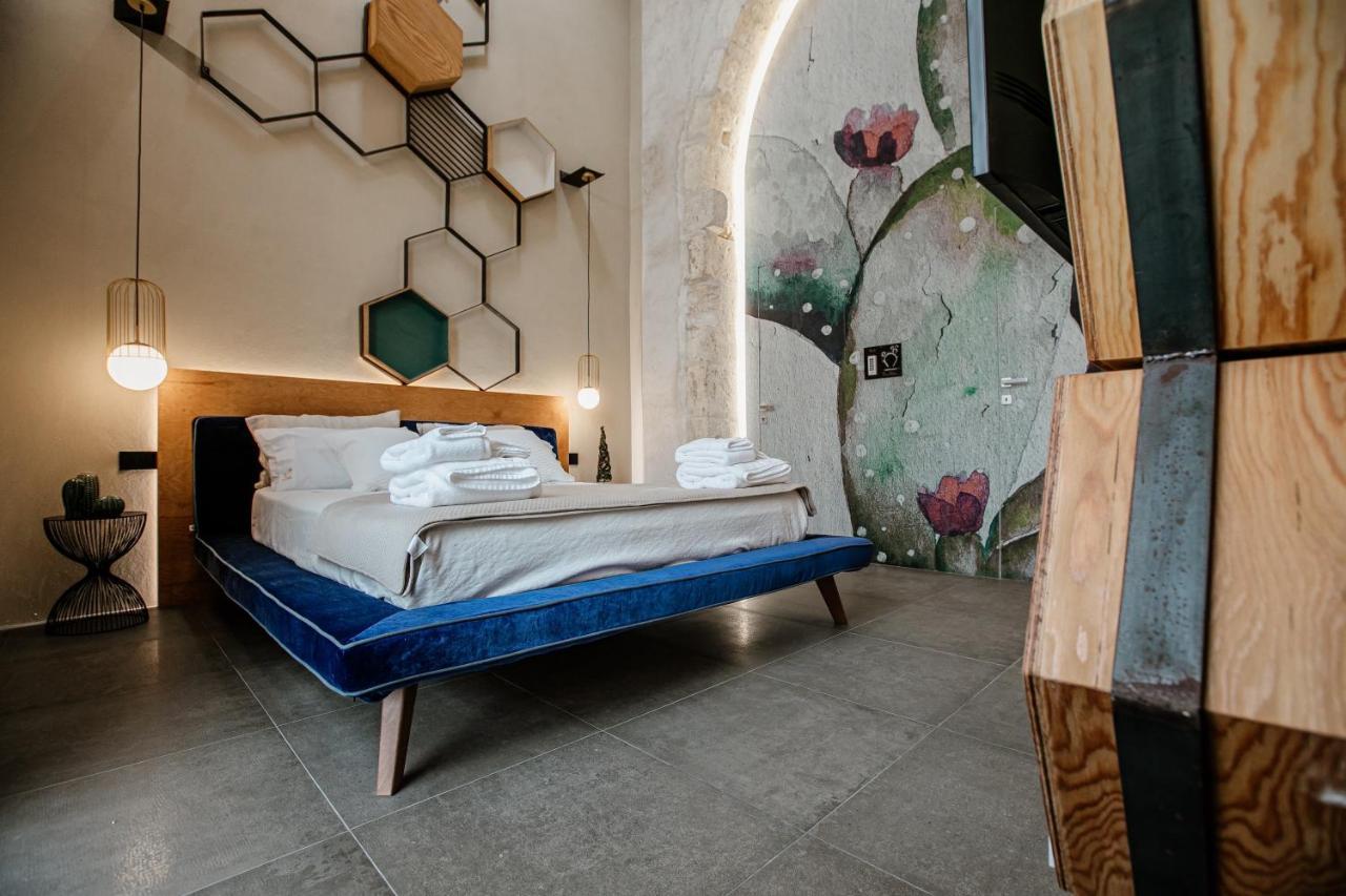 Ficopala Suites Syracuse Bagian luar foto